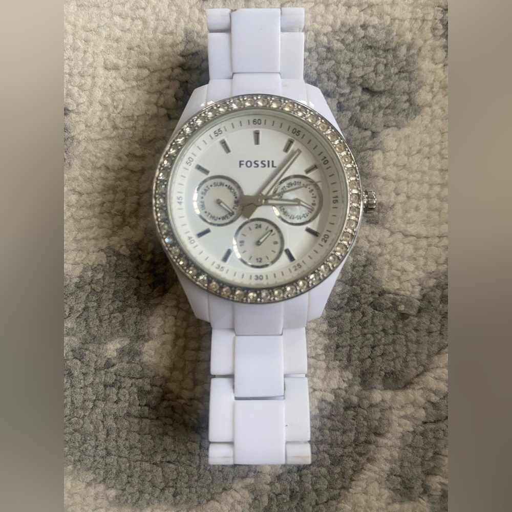 White fossil watch